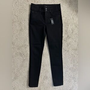 Ann Taylor Sculpting Pocket High Rise Skinny Jeans in Black Size 4 Regular